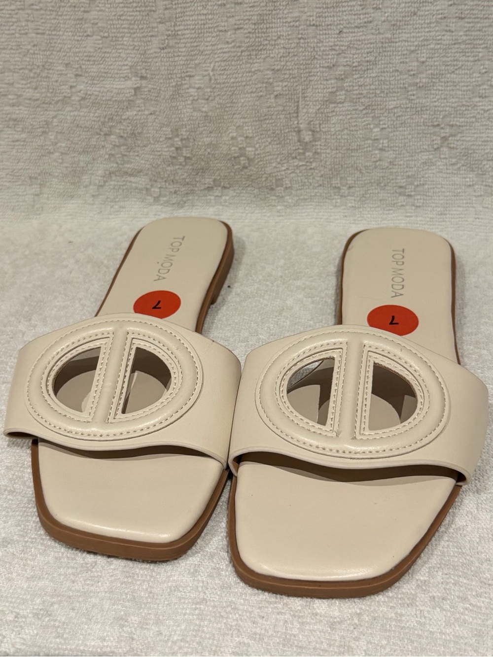 TOP Moda Cream Open-Toe Slide Sandals - Picture 2 of 4